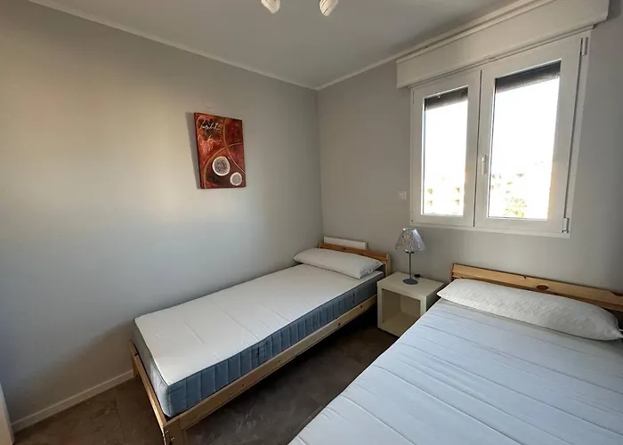 La Felicidad 德尼亚